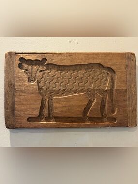 Handcarved Antique Wooden Cow Wall Plaque - Natural Brown